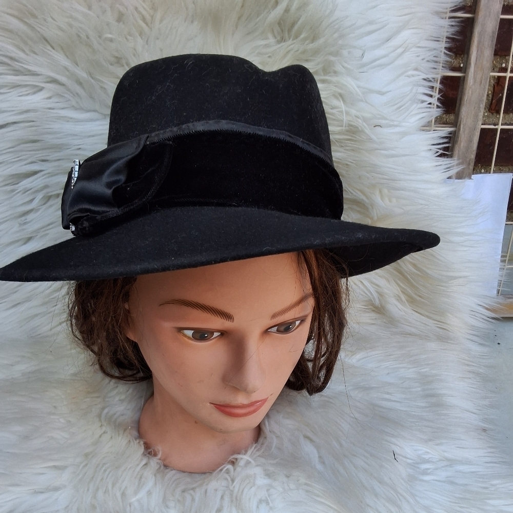 Vintage Rhinestone buckle Fair‎ Weather wool hat - Picture 3 of 10